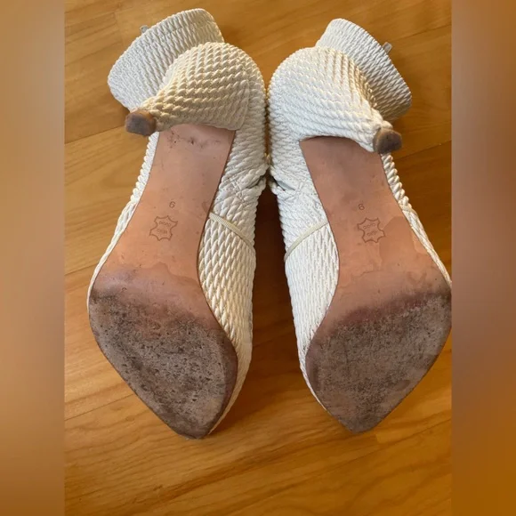 Alice + Olivia White Hedde Pointed Toe Bootie - Picture 8 of 12